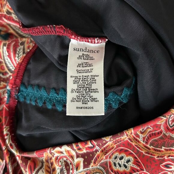 Sundance Enviable Escapes One Piece Swimsuit Red Multi Tropical Print Size Small - Picture 5 of 5